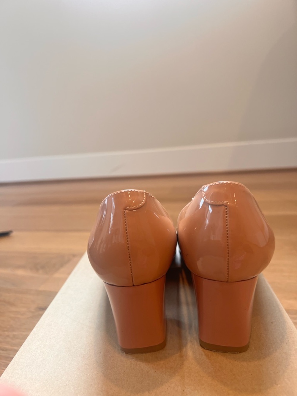 Hotic Women's Patent Leather Block Heel Pumps in Nude size 38 - Picture 3 of 5
